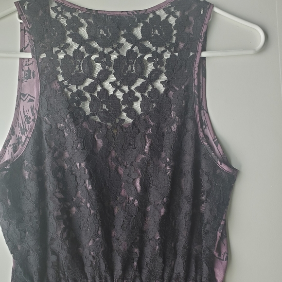 zip front black lace back floral dress - Picture 4 of 4
